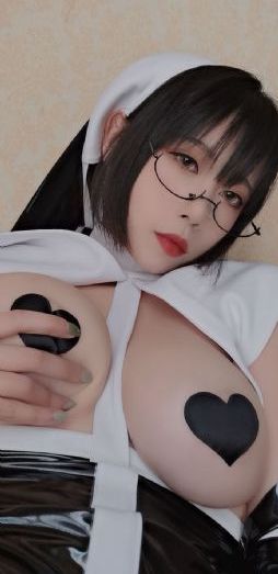 女人荫蒂让男人添舒服